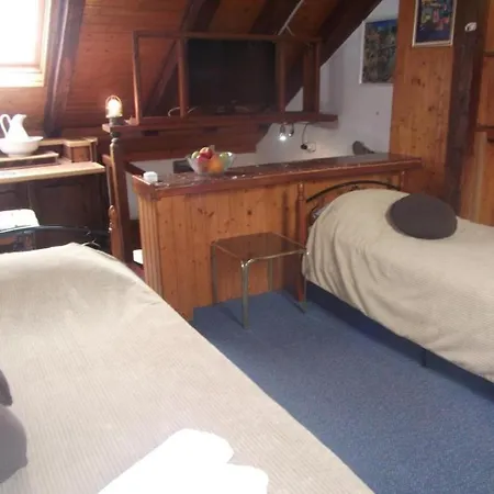 Abjanic - Duplex Studio With Patio *